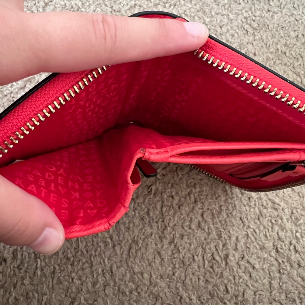 Kate Spade Vibrant Red Wallet - Picture 4 of 4